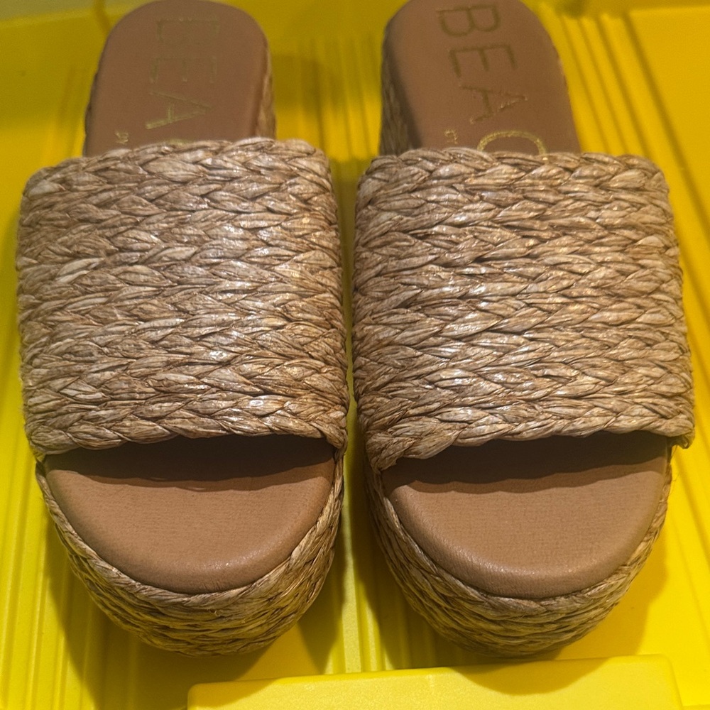 Beach brand Women's Tan Espadrille Wedge Sandals